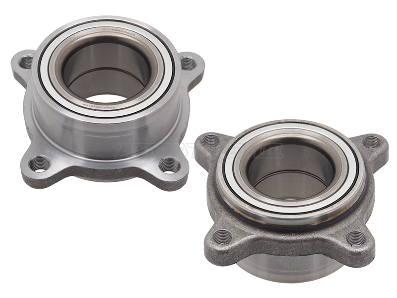 Полуступица перед MMC L200 4N15 15-